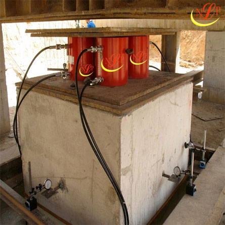 kích thủy lực 2 chiều 150 tấn CRI-C-150/200