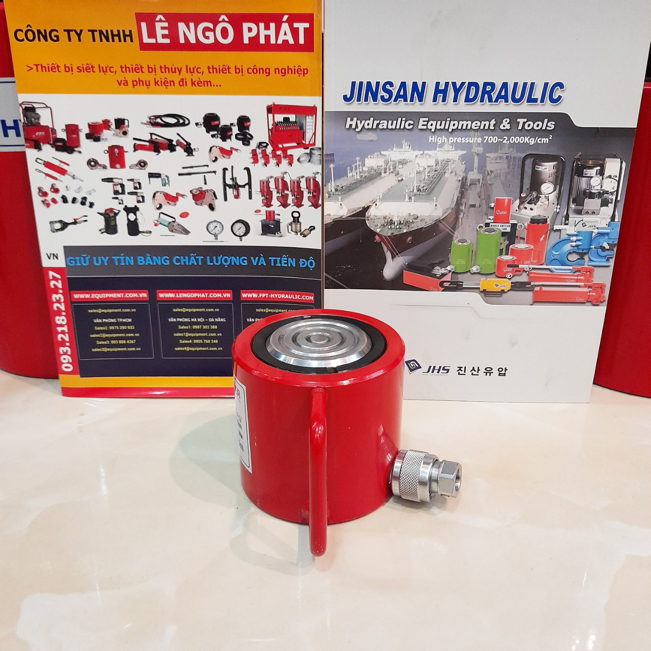 JSC-3044, Kích thủy lực lùn JHS 30 tấn hành trình 44 mm