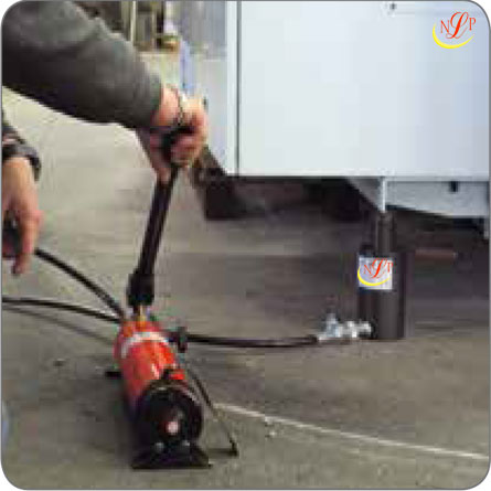 kích thủy lực 1 chiều 200 tấn CSE-200/200