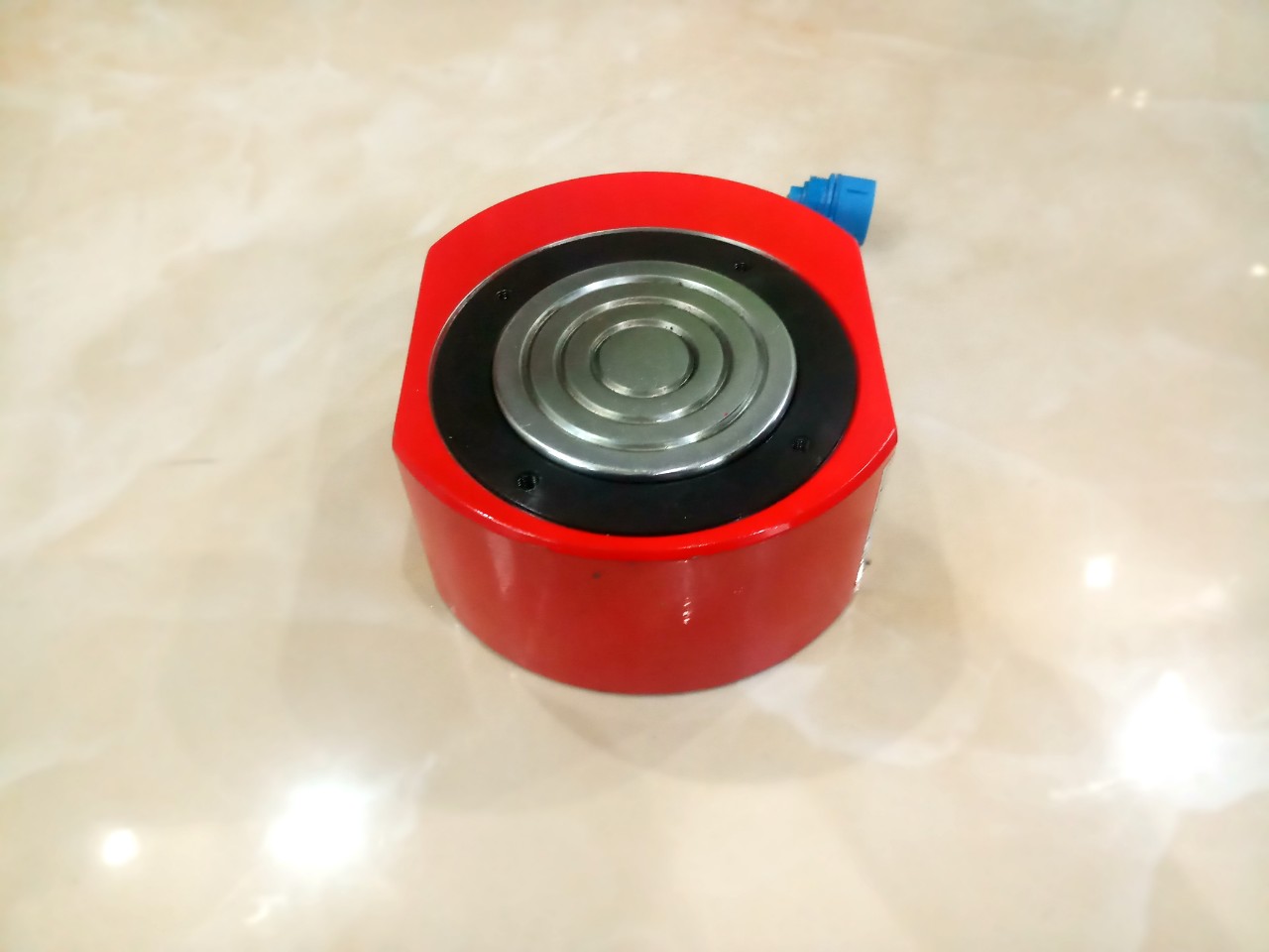 Kích thủy lực 20 tấn 11 mm