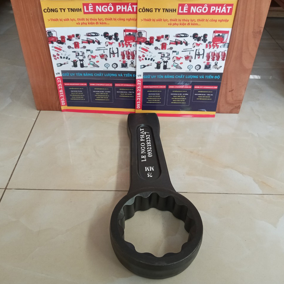 Vòng đóng 75mm, Cờ lê đóng 75mm