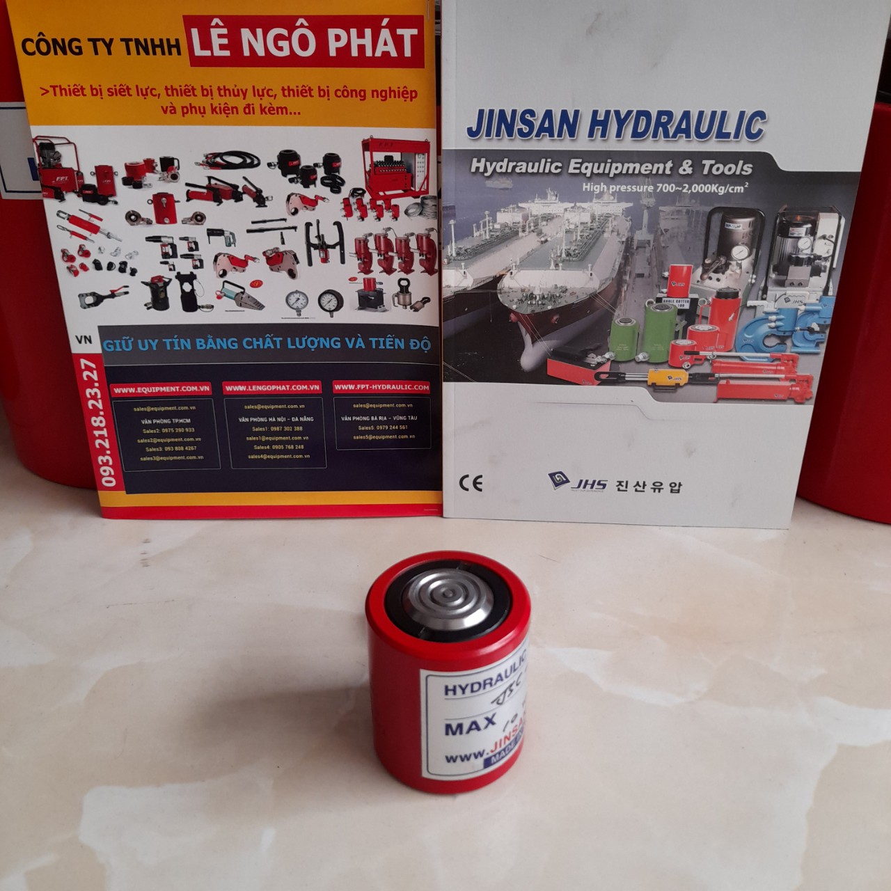 JSC-1025, Kích thủy lực lùn JHS 10 tấn hành trình 25 mm