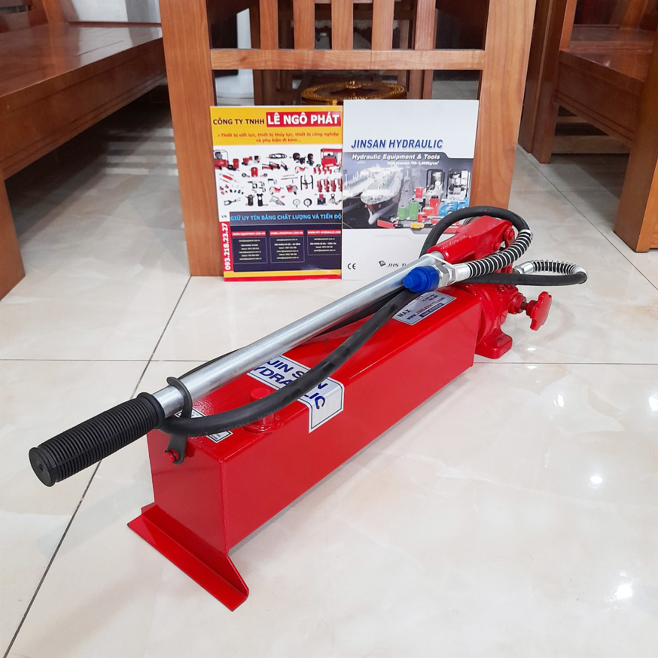 JHP-3A, Bơm tay thủy lực 700 bar, 3 lít