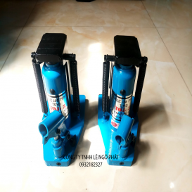 Kích móc 25tấn KAWASAKI