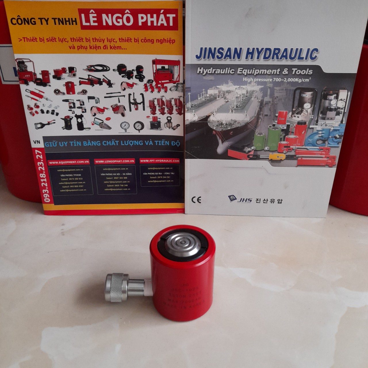 JSC-1025, Kích thủy lực lùn JHS 10 tấn hành trình 25 mm