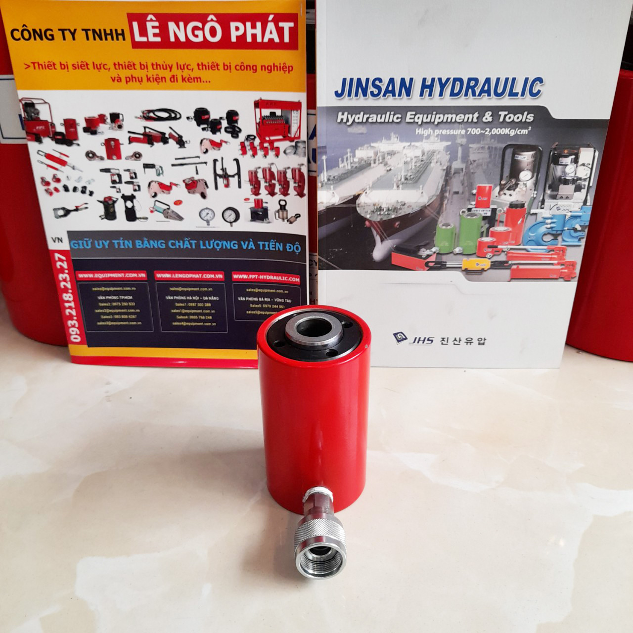 JSCH-1042, Kích thủy lực rỗng tâm JHS 10 tấn hành trình 42 mm